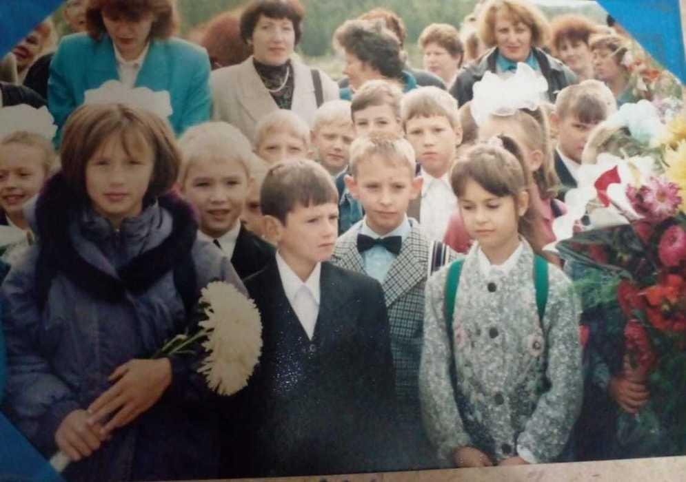Фото Вспоминаем 1 сентября в 80-90-х: опубликовано 20 кадров Дня знаний из прошлого 18 - Сиб.ФМ Фото Вспоминаем 1 сентября в 80-90-х: опубликовано 20 кадров Дня знаний из прошлого 18